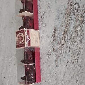 New In Box Williams Sonoma 4 Cranberry Turkey Candle Holders Glass